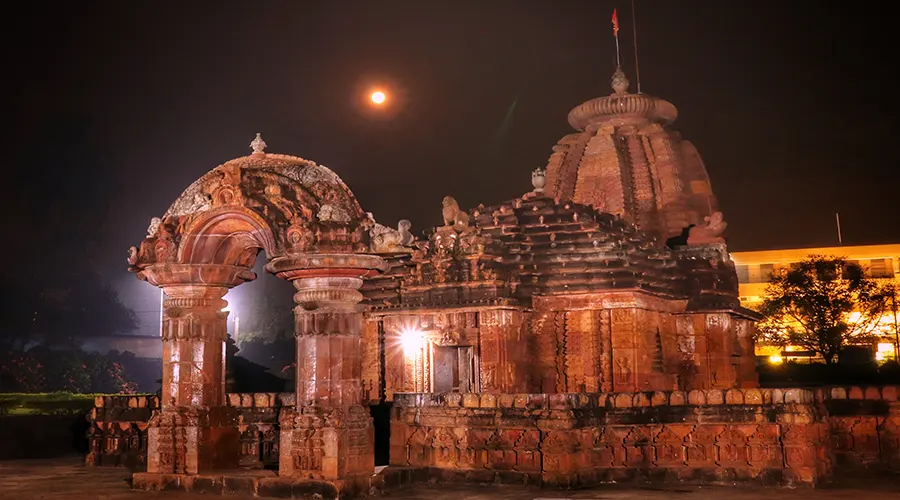 Mukteshwara Temple